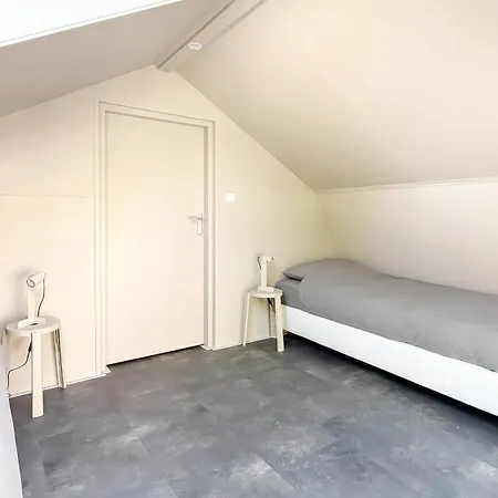 בית נופש 't Boschhuys By Droomvilla ברחן